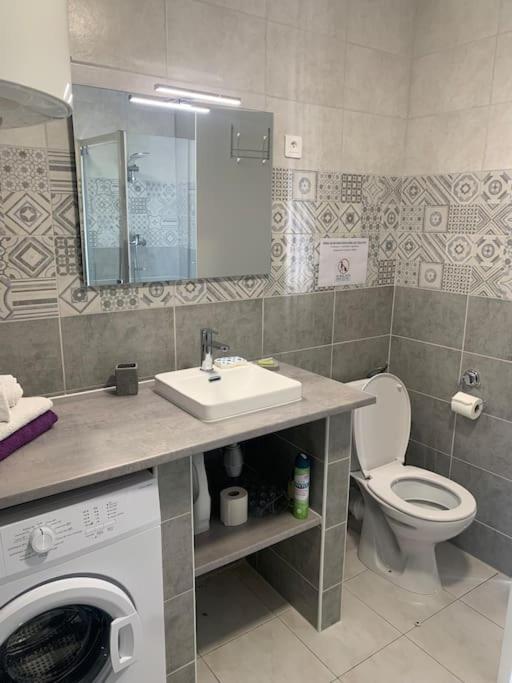 35m2 Climatisé A 10 Min D’ajaccio Appartement Alata